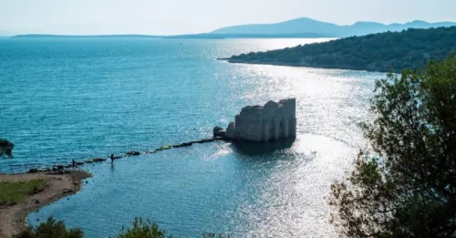 Milas Rent A Car hizmetimizle ekonomik araç kiralama, uygun fiyatlar ve havalimanı teslimi avantajlarını keşfedin.